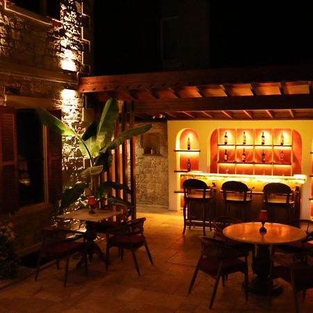Dionysos 1789 Boutique Hotel Foça Exterior photo