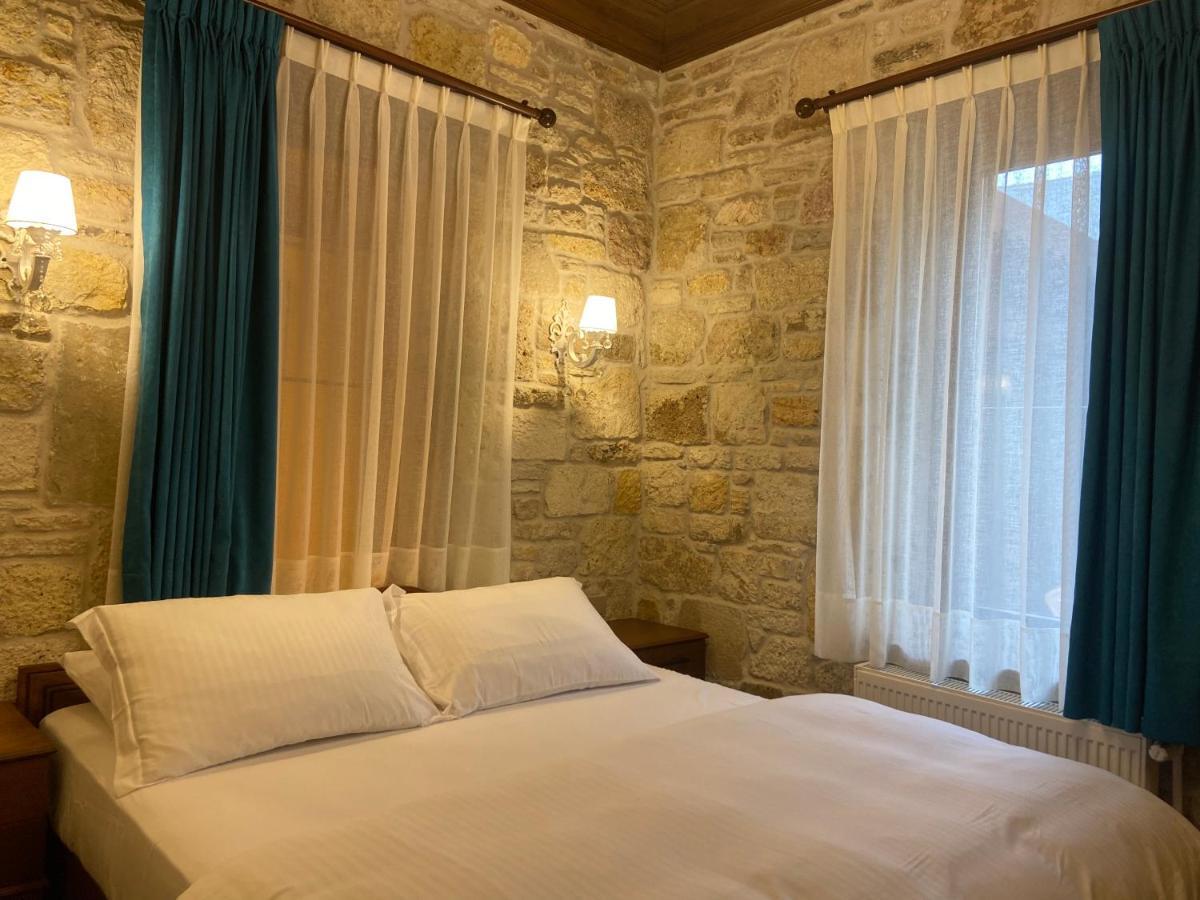 Dionysos 1789 Boutique Hotel Foça Exterior photo