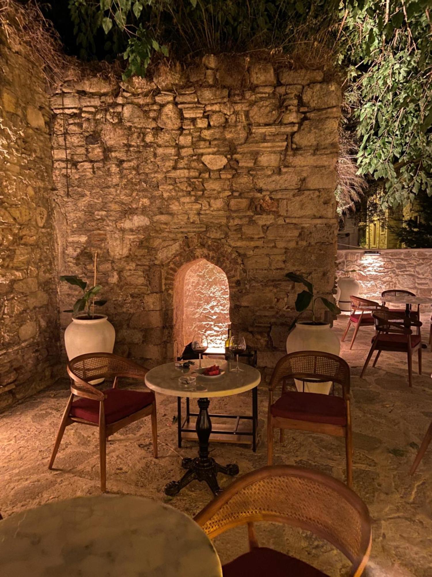 Dionysos 1789 Boutique Hotel Foça Exterior photo